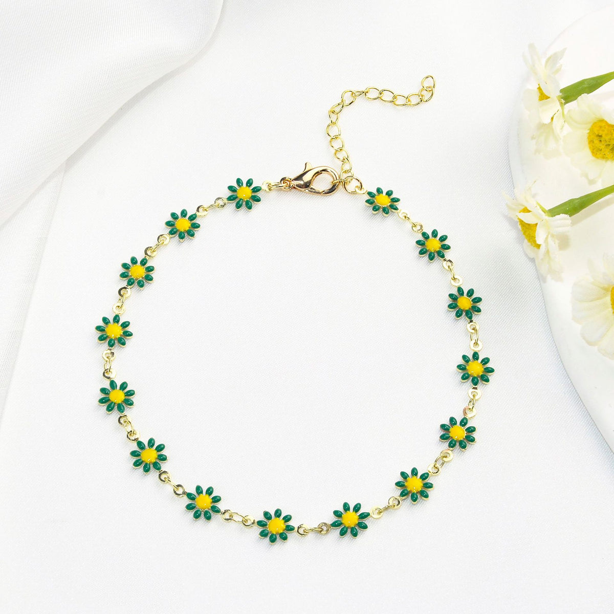 Little Daisy Anklet - Simple and Fashionable Accessory