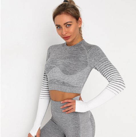 Long Sleeve Yoga Set for Women – Seamless Breathable Activewear