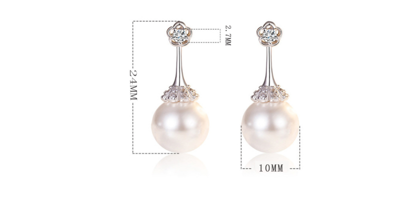 Elegant Pearl Earrings for Women – Timeless Classic Statement Jewelry
