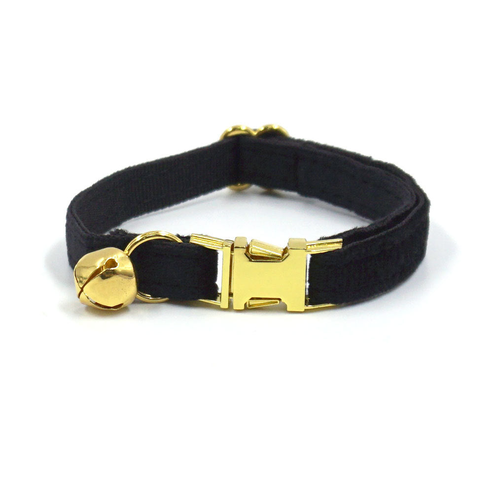 Luxury Velvet Cat Collar with Bell – Adjustable Metal Buckle Collar for Cats