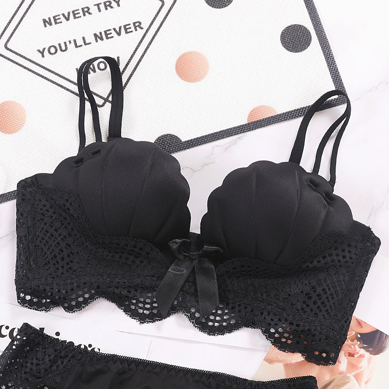 Women’s Lace Trim Shell Cup Bra – Supportive Palm Cup Shaping Lingerie
