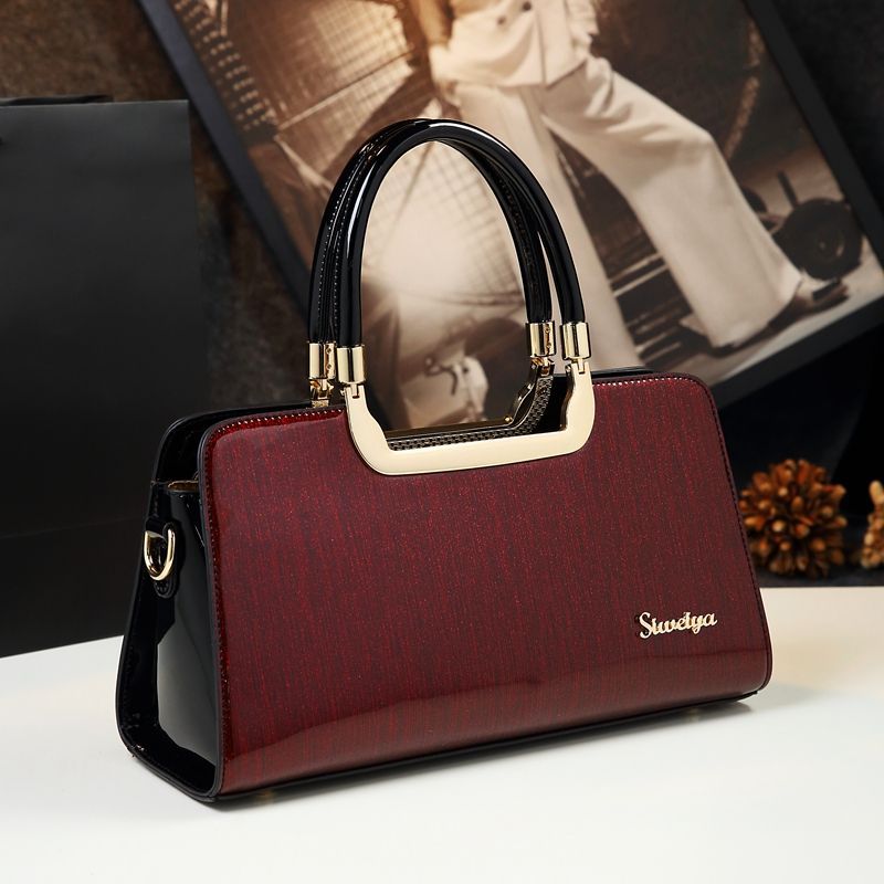 Women’s Cowhide Patent Crossbody Bag – Chic Everyday Shoulder Handbag