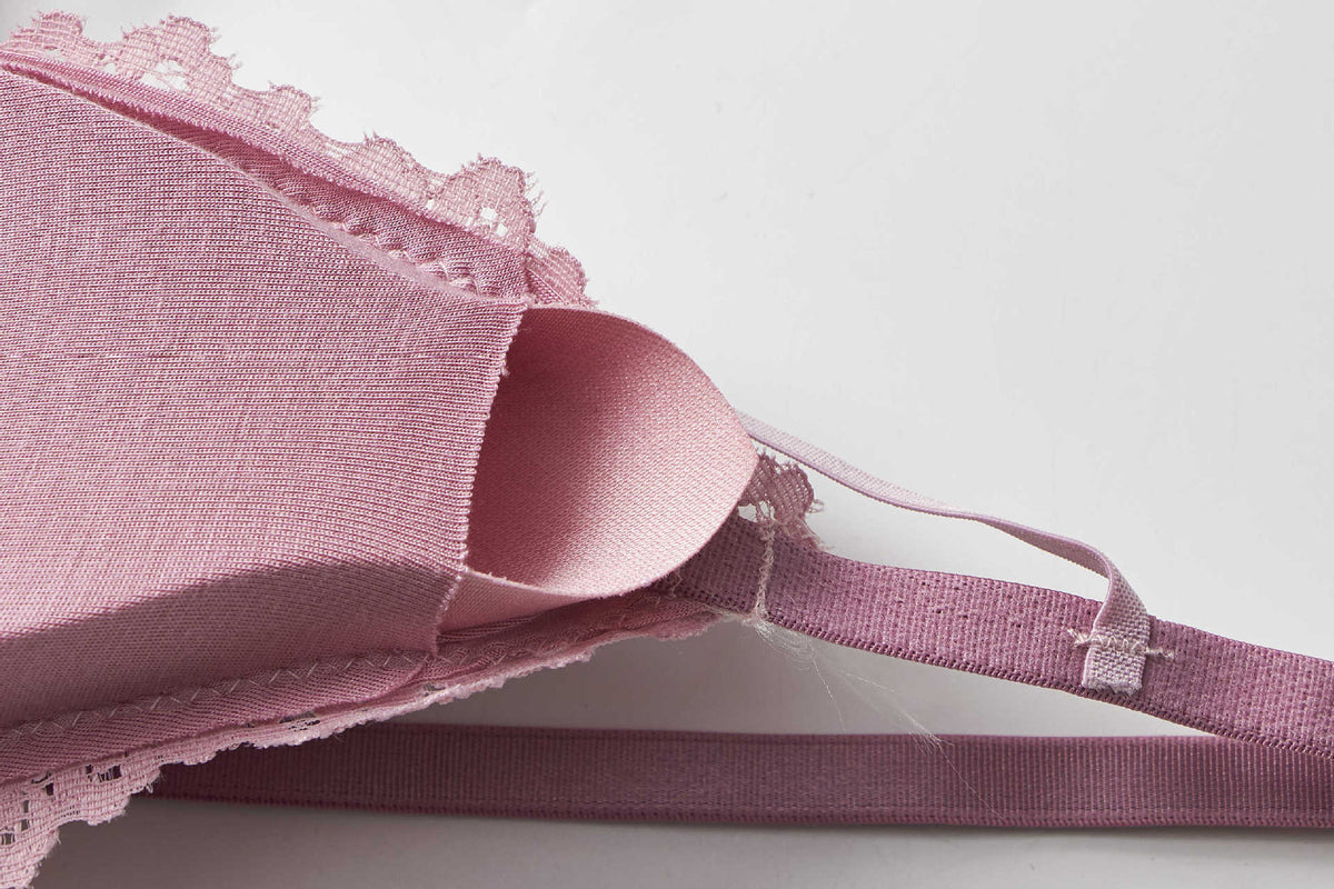 Women’s Lace Trim Strapless Bra – Elegant Support for Dresses & Off-Shoulder Tops