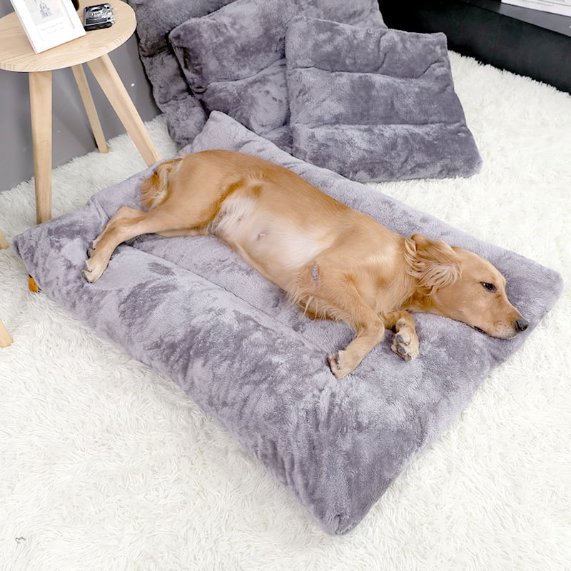 Long Warm Plush Dog Bed – Thick Washable PP Cotton Sleeping Mat for Dogs & Pets