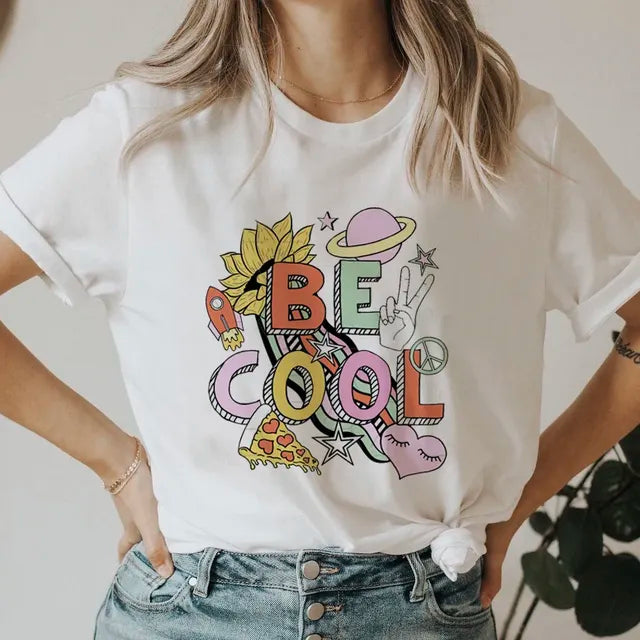 Women’s 90s Smile Letter Graphic T-Shirt – Retro Casual Short Sleeve Tee