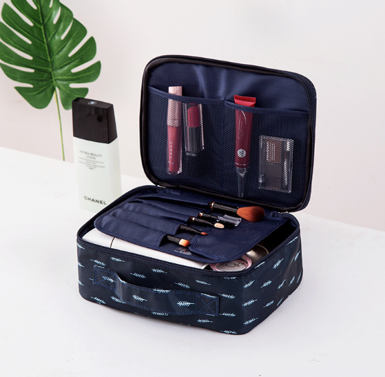 Portable Travel Makeup Bag and Toiletry Organizer