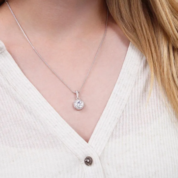 Women’s Radiant Round Rhinestone Clavicle Necklace – Delicate Sparkling Pendant Jewelry