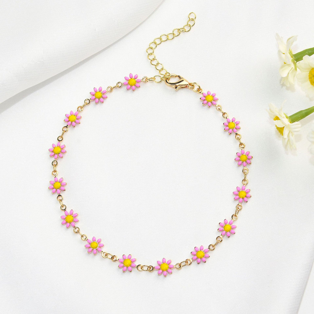 Little Daisy Anklet - Simple and Fashionable Accessory