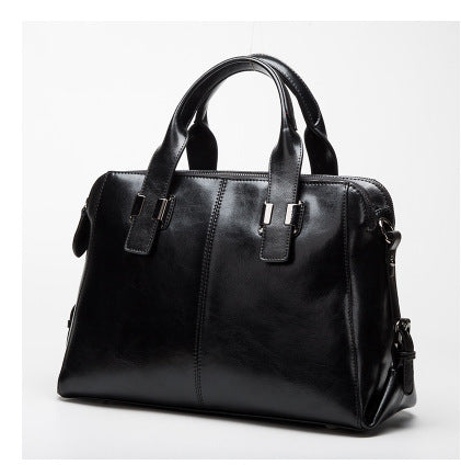 Simple Leather Crossbody Bag for Women – Spacious Solid Color Everyday Shoulder Handbag