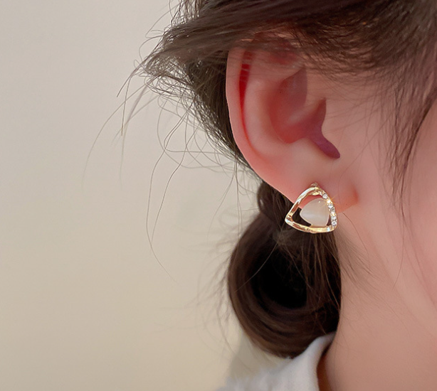 Opal Sunflower Earrings for Women – Elegant Floral Statement Jewelry