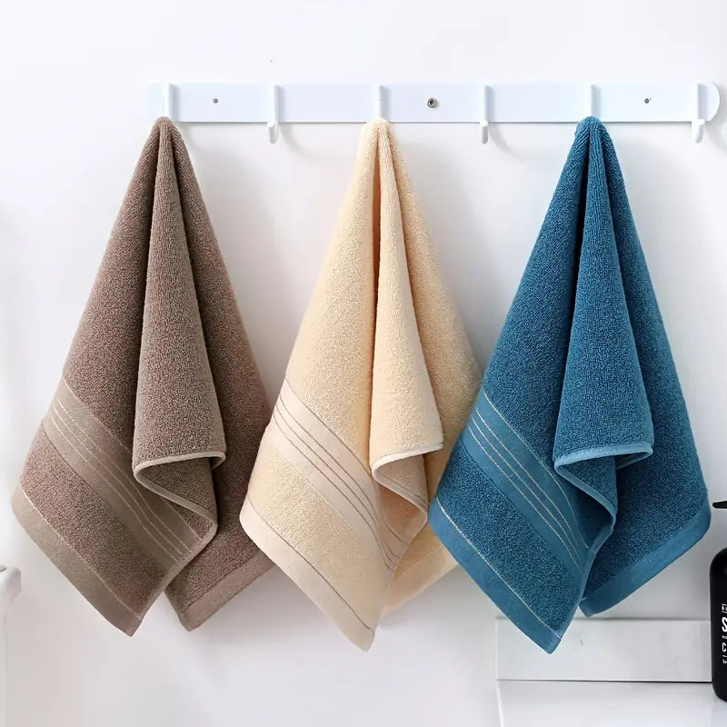 Natural Cotton Hand Towel – Absorbent Skin-Friendly Bathroom Towel