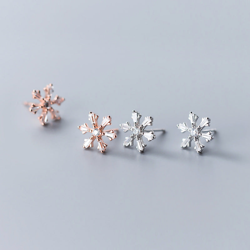 S925 Silver Snowflake Diamond Stud Earrings – Elegant Celestial Jewelry