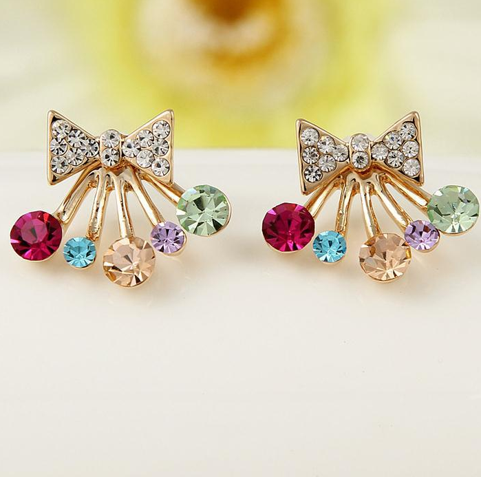 Bowknot Crown Stud Earrings – Elegant Feminine Jewelry – USA