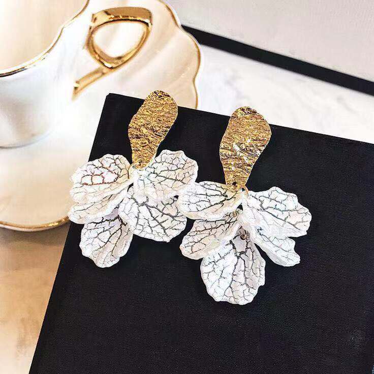 Long Floral Earrings for Women – Elegant Flower Dangle Statement Jewelry
