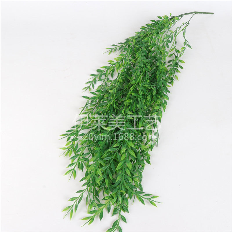 Faux Botanical Wall Hanging – Realistic Greenery Accent for Home & Office Decor