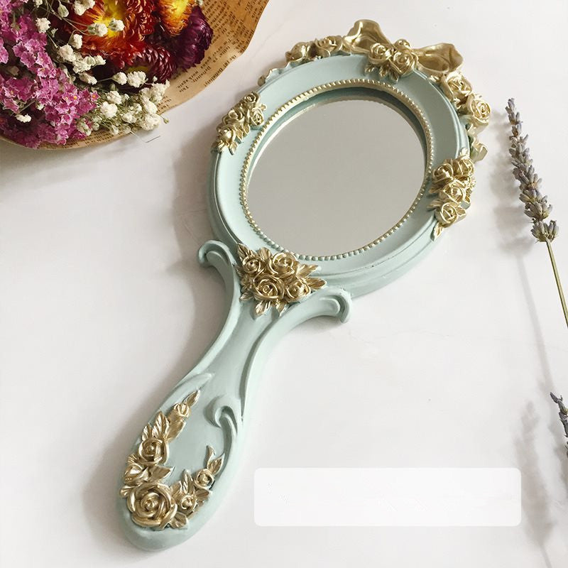 European Creative Makeup Mirror with Mini Handle