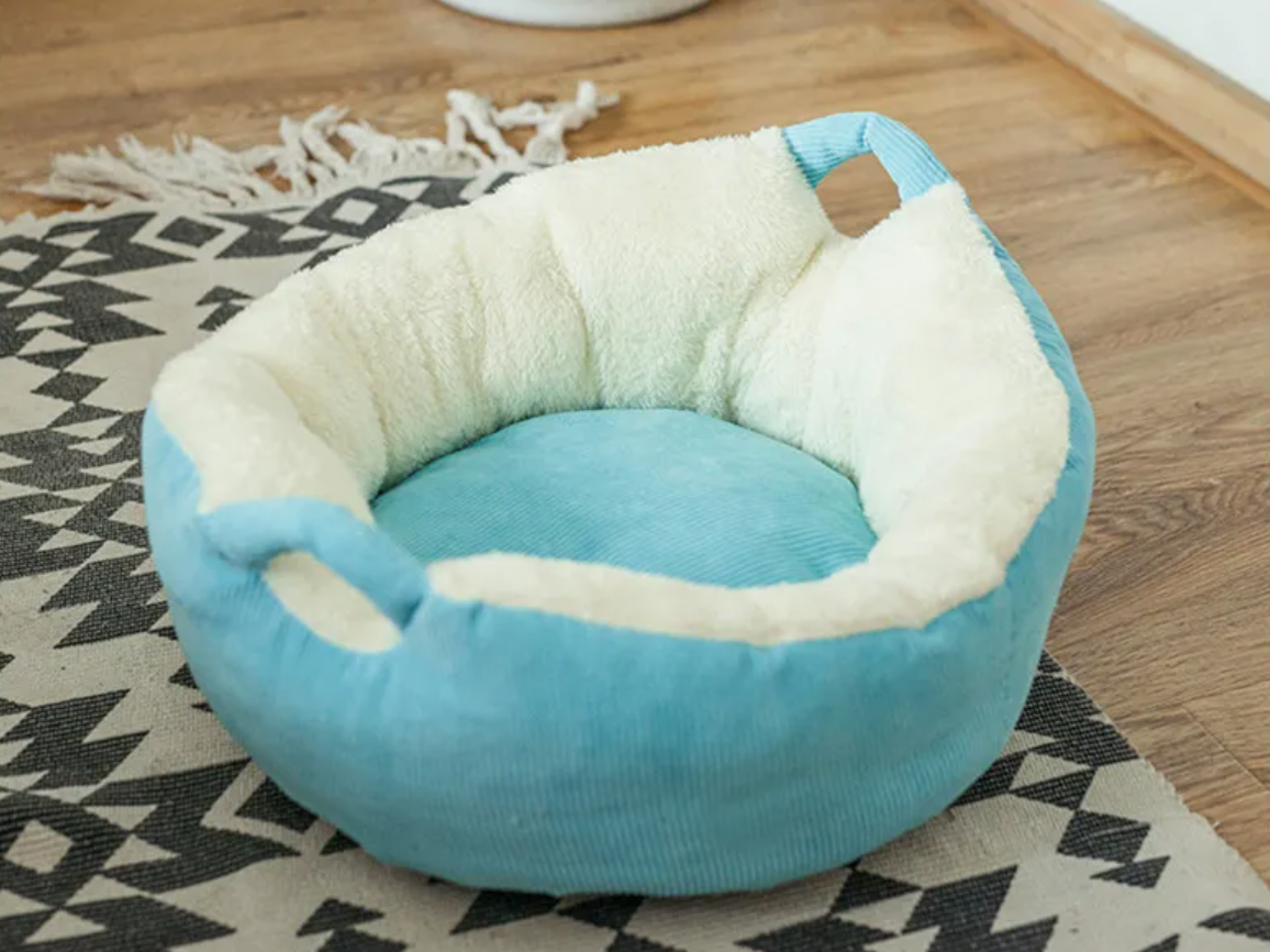 Plush Pet Nest Bed – Soft Suede & Velvet Cozy Bed for Cats & Small Dogs