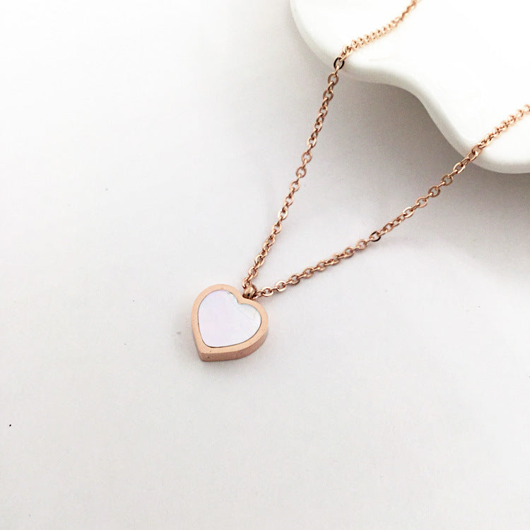 Women’s Rose Gold Heart Necklace – 18K Rose Gold-Plated Titanium Steel Clavicle Chain