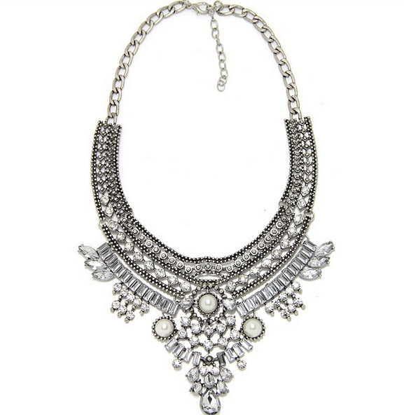 Exaggerated Alloy Pearl Women's Choker Necklace