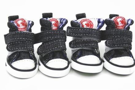 Anti-Slip Small Dog Canvas Shoes – Protective Non-Slip Paw Boots for Dogs