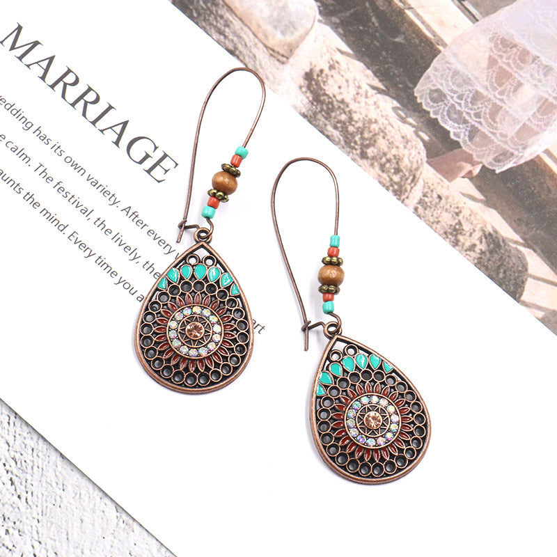 Bohemian Hollow Water Drop Earrings for Women – Elegant Boho Dangle Jewelry