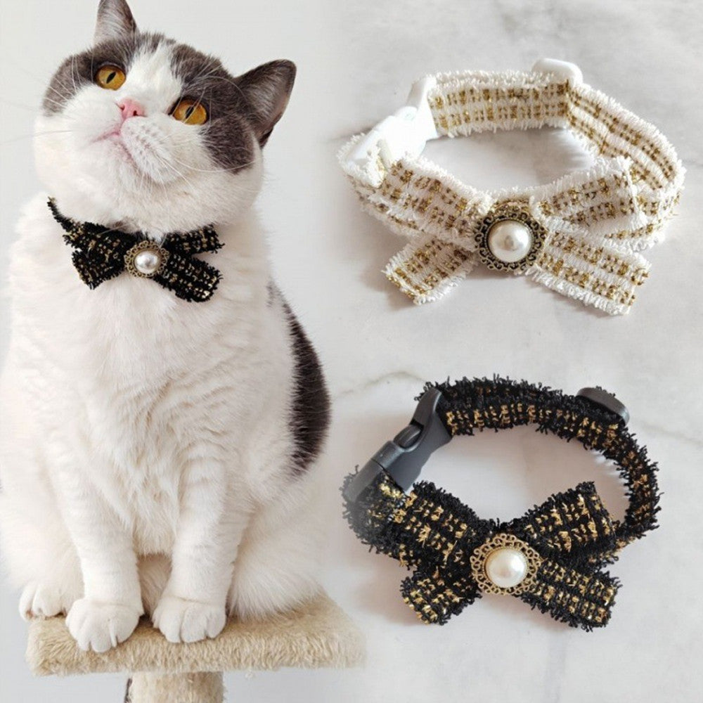 Silent Bow Tie Cat Collar – Adjustable Soft Cloth Pet Collar in Black & White