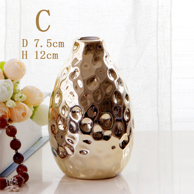 Nordic Ceramic Flower Vase – Minimalist Small Tabletop Accent for Home Decor