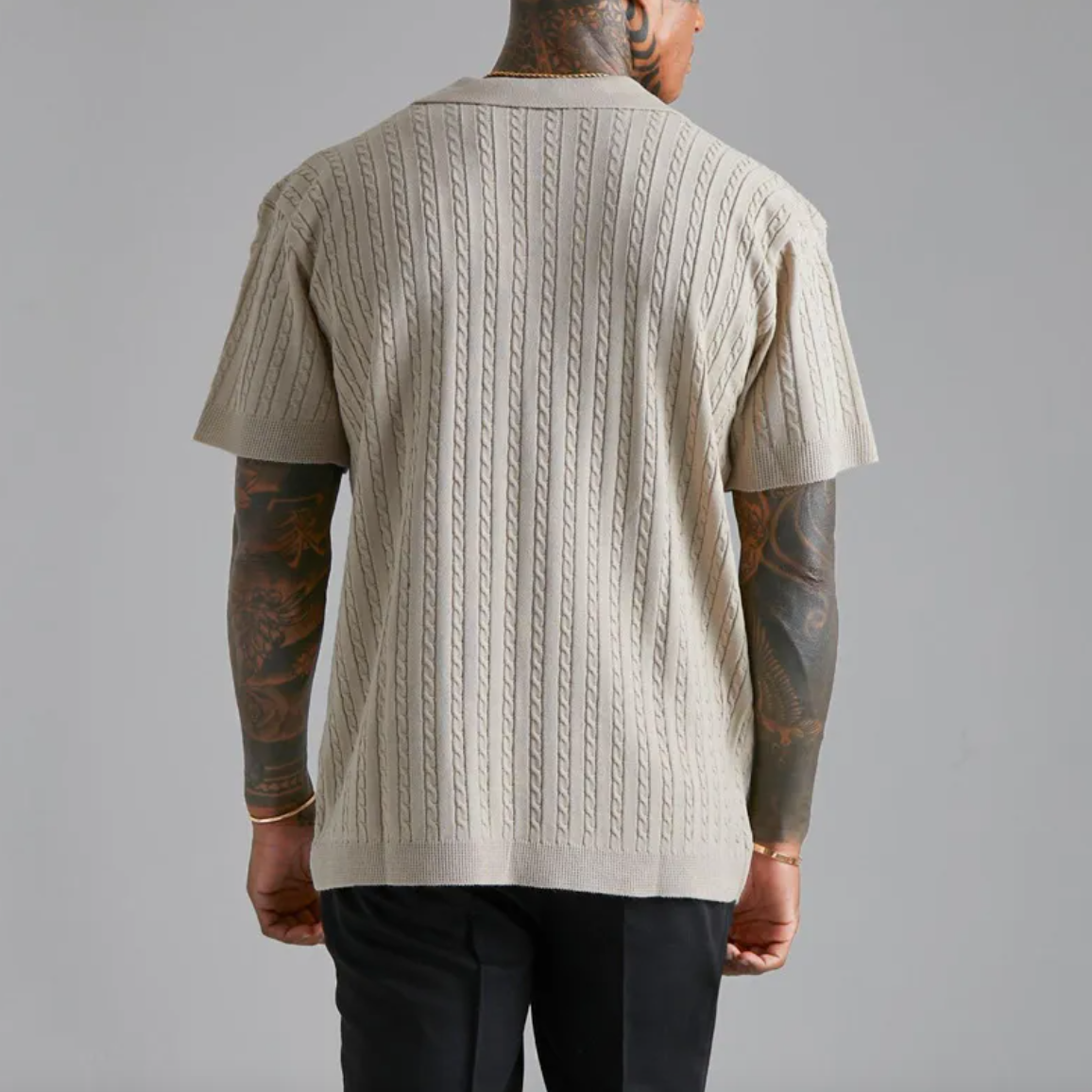 Men’s Short-Sleeved Knitted Button-Up Shirt – USA