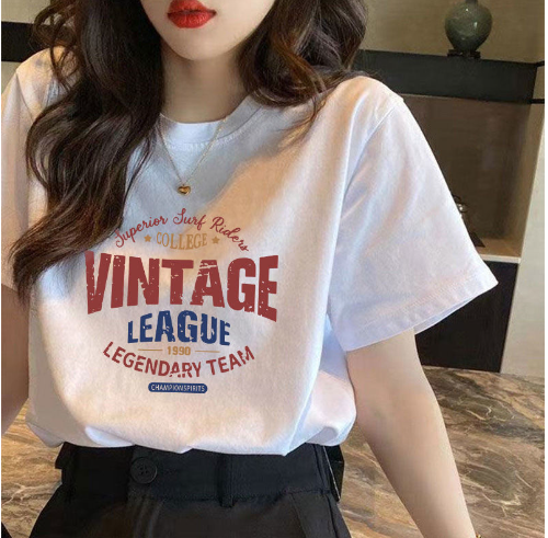Women’s Curly Bear Oversized T-Shirt – Loose Fit Summer Graphic Tee