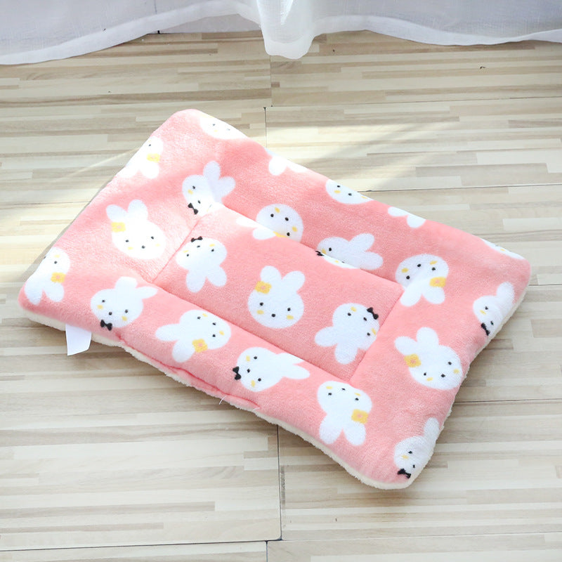 Thick Plush Pet Bed & Blanket – Warm Padded Cushion for Cats & Dogs