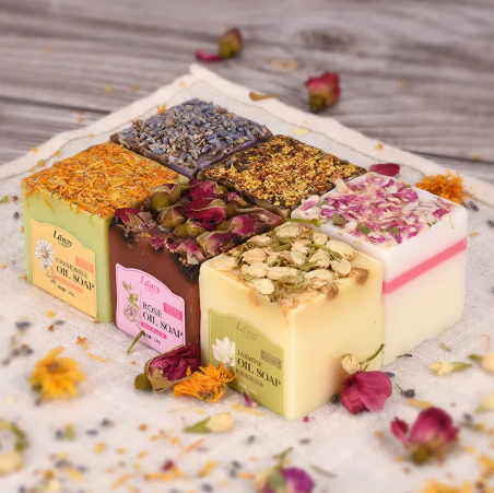 Pure Essence Facial Soap – Essential Oil Hydrating & Gentle Exfoliating Cleansing Bar for Radiant Skin