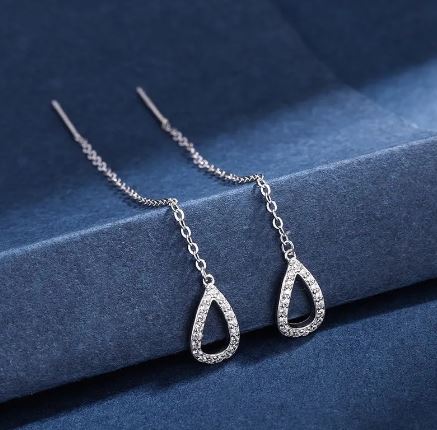 Elegant Drop Earrings for Women – Stylish Statement Fashion Jewelry