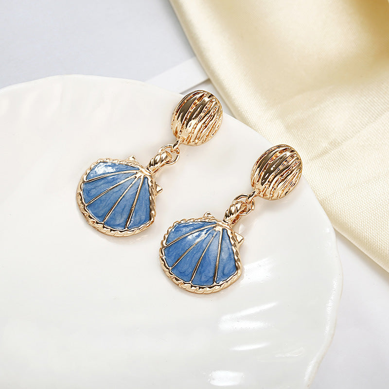 Vintage Ocean Shell Stud Earrings for Women – Coastal Statement Jewelry