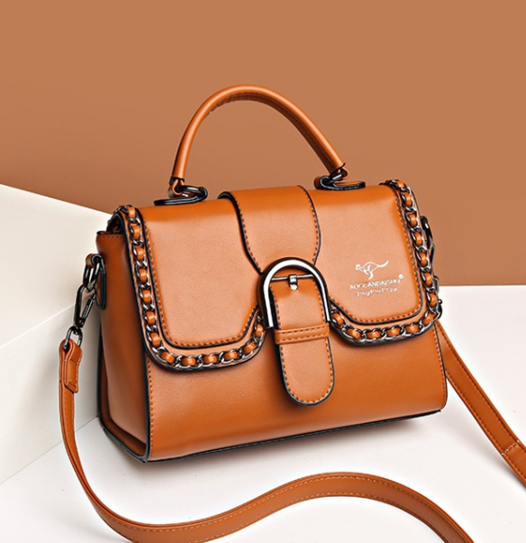 Chic Korean Style Studded Shoulder Bag for Women – Composite Cowhide Small Square Crossbody Bag with Chain Strap