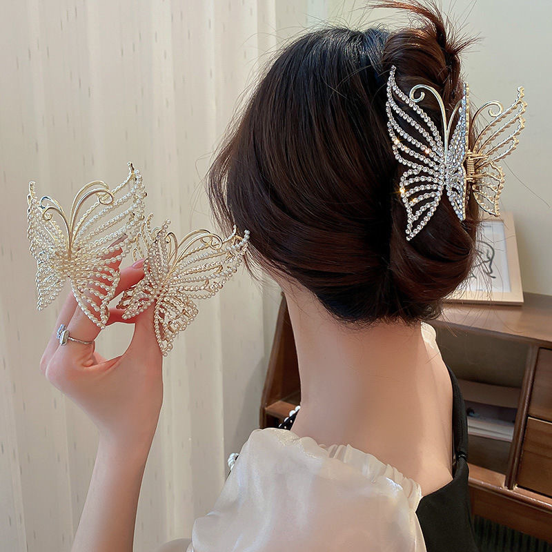 Pearl Butterfly Hair Clip – Elegant Decorative Hair Accessory for Women