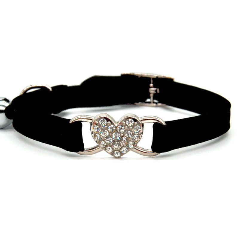 Heart-Shaped Rhinestone Cat Collar with Bell – Sparkly Fashion Collar for Small Cats