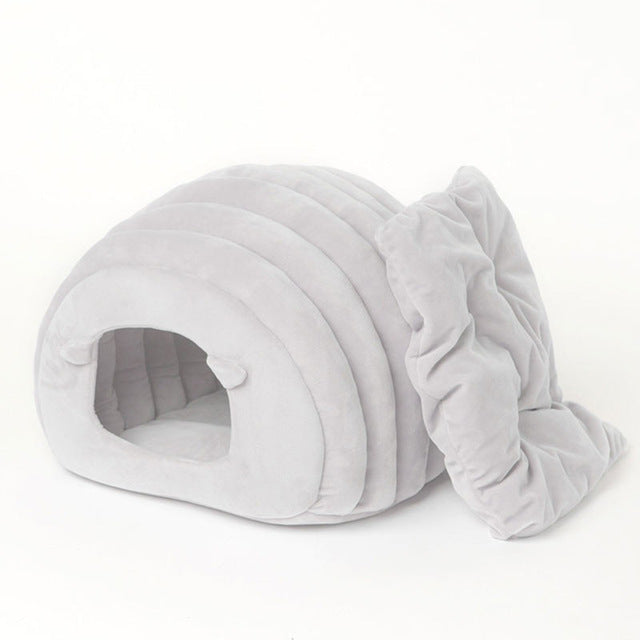 Warm Igloo Cat Cave Bed – Semi-Enclosed Cozy Sleeping Nest for Cats & Small Dogs