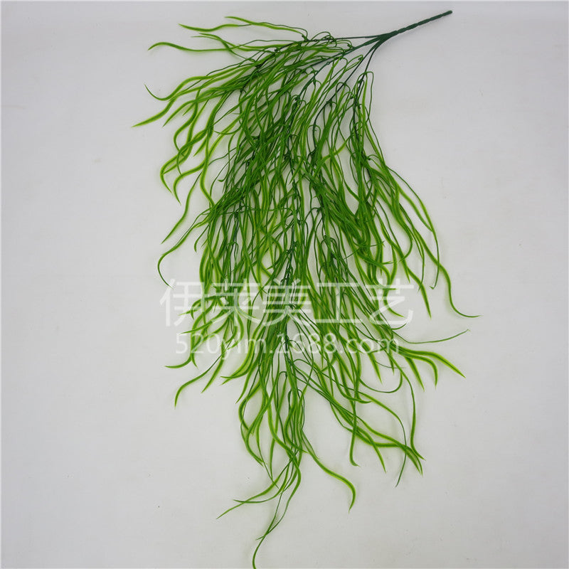 Faux Botanical Wall Hanging – Realistic Greenery Accent for Home & Office Decor