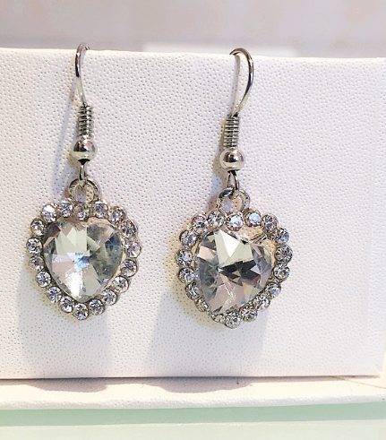 Ocean Heart Crystal Earrings for Women – Elegant Sparkling Statement Jewelry