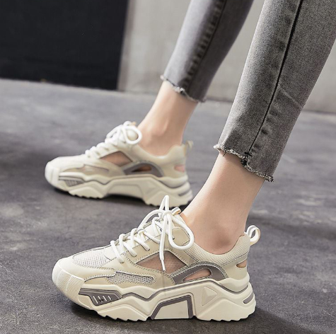 Men’s Chunky White Dad Sneakers for Sporty Everyday Style
