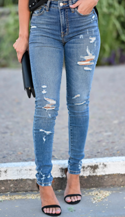 Women’s Fitted Frayed Washed Straight-Leg Jeans – Cotton-Rich Dark Blue Denim, S–3XL