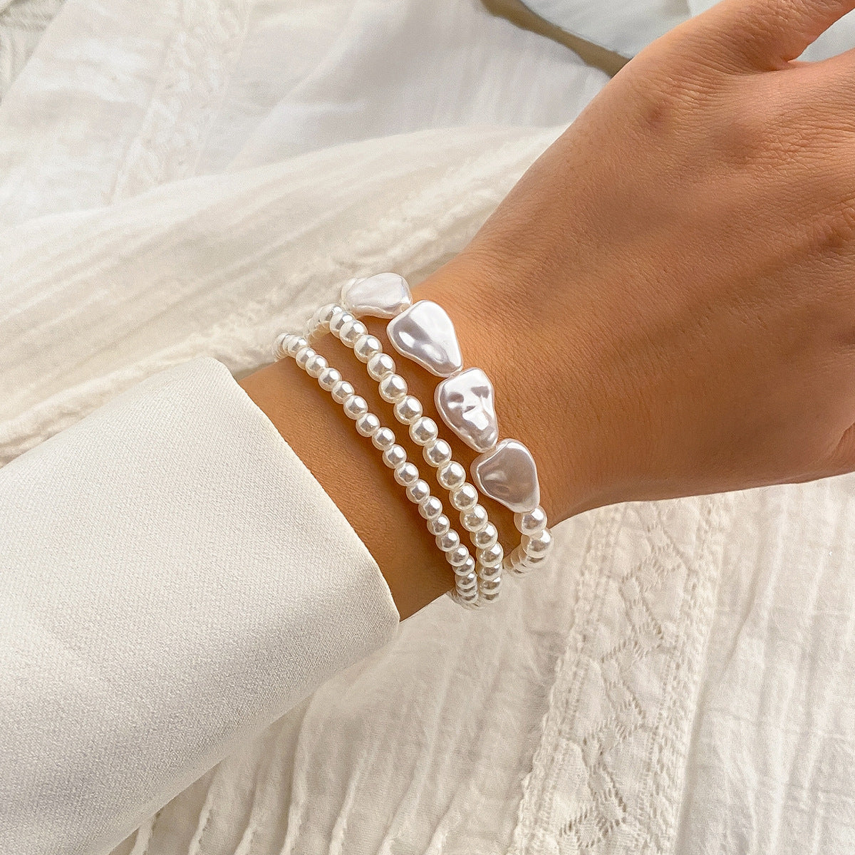 Minimalist French-Inspired Pearl Choker Necklace