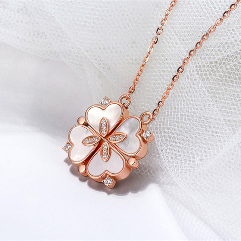 LuckyCharm Clover Necklace