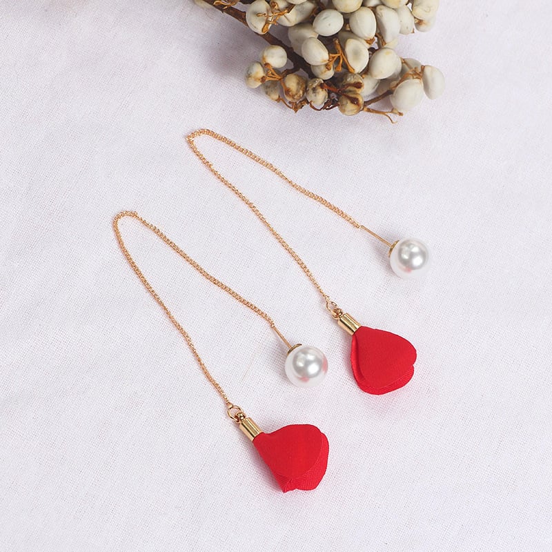 Pearl Tassel Earrings for Women – Elegant Long Dangle Statement Jewelry