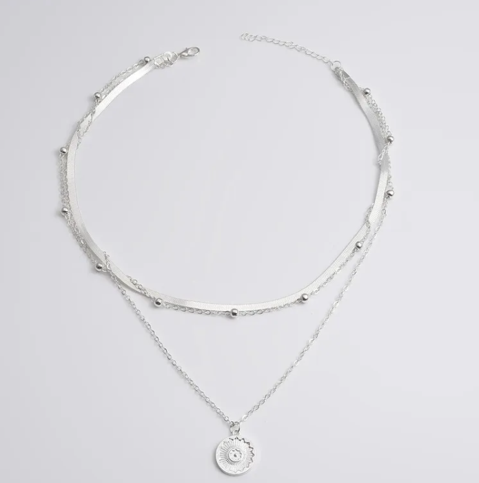 Elegant Bloom Pendant Necklace