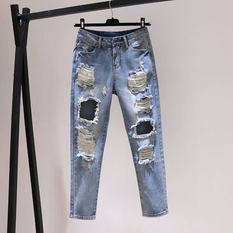 Women’s Korean-Style Ripped Harem Jeans – High-Waist Cropped Light Blue Denim, Sizes 25–33