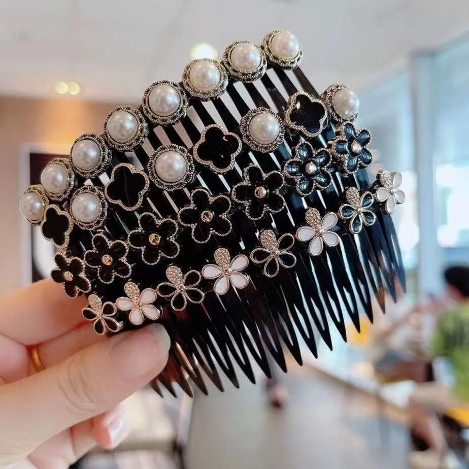 No-Trace Hair Styling Comb & Clip for Women – Hair Sectioning & Styling Tool