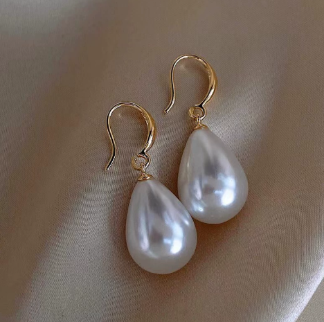 Elegant Pearl Drop & Bohemian Hoop Earrings – Stylish Women’s Fashion Jewelry