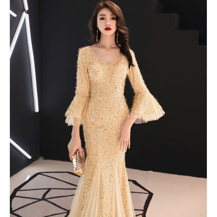 Women's Elegant Mermaid Evening Gown – V-Neck Embroidered Formal Dress
