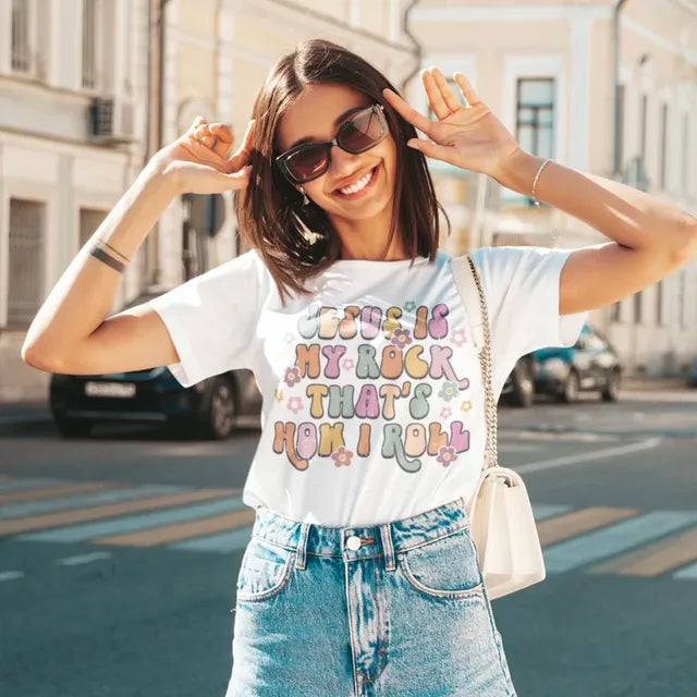 Women’s 90s Smile Letter Graphic T-Shirt – Retro Casual Short Sleeve Tee